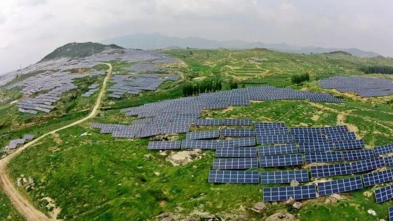 中國十三省最大光伏電站在這里！欽州康熙嶺的光伏電站能排上號了嗎？